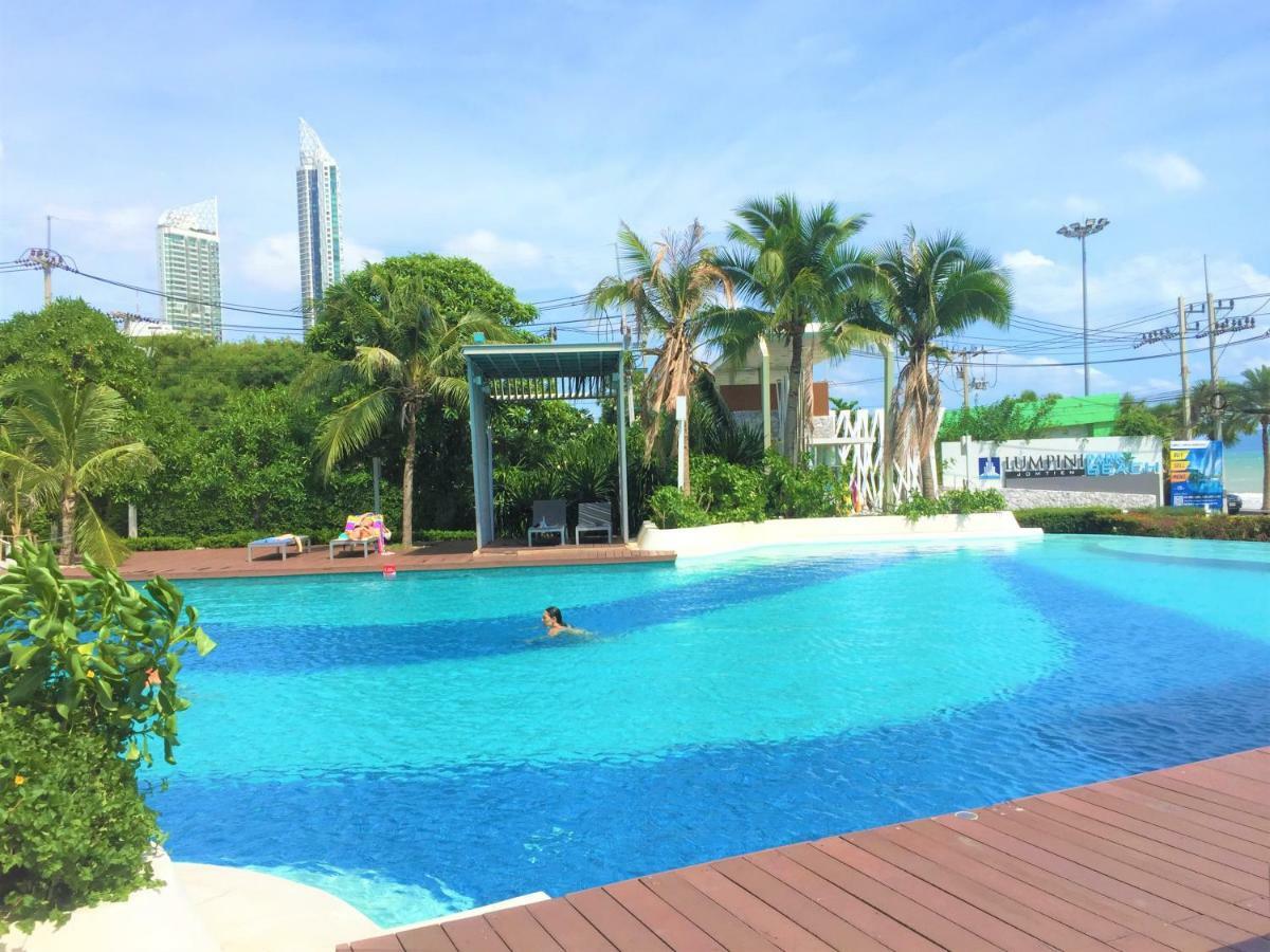 Cosy Lumpini Beachfront One Bedroom Jomtein ジョムティエンビーチ エクステリア 写真