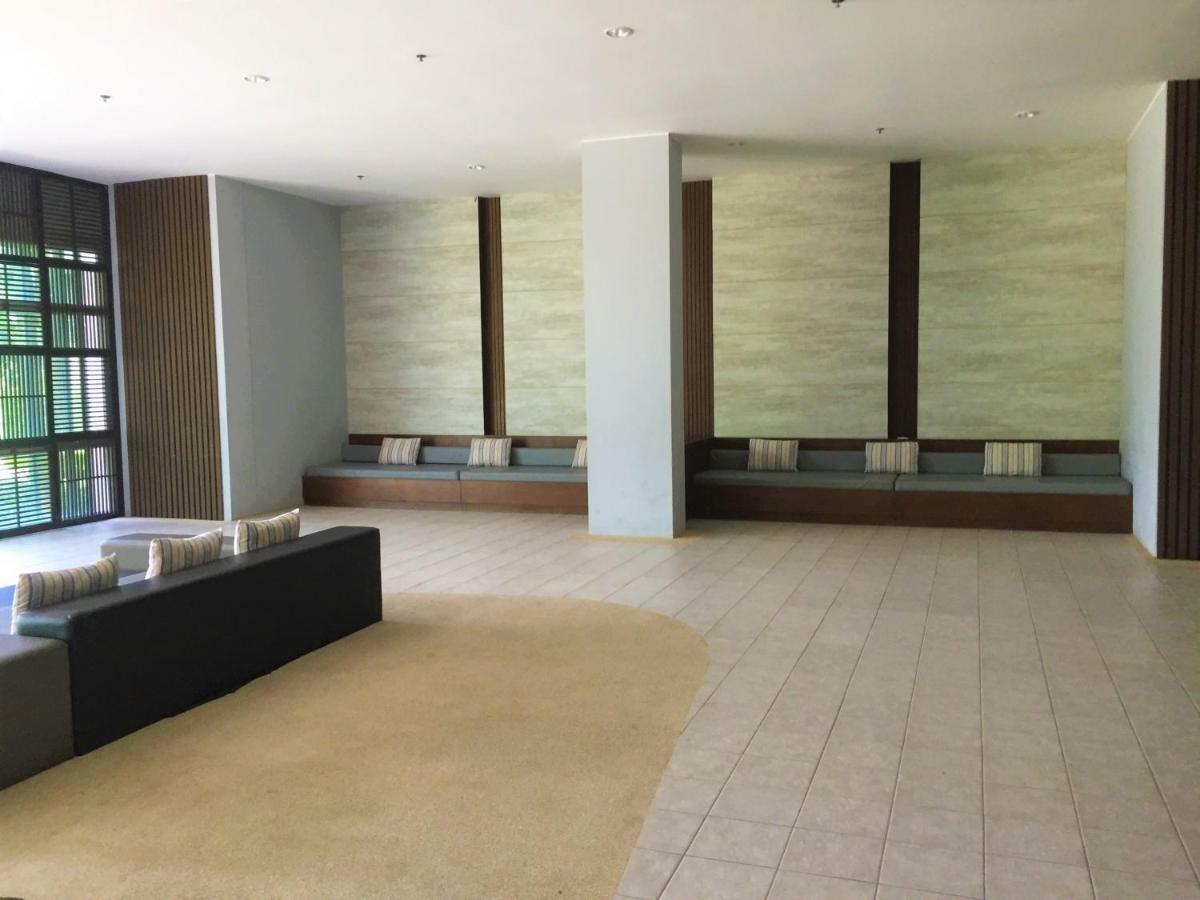 Cosy Lumpini Beachfront One Bedroom Jomtein ジョムティエンビーチ エクステリア 写真
