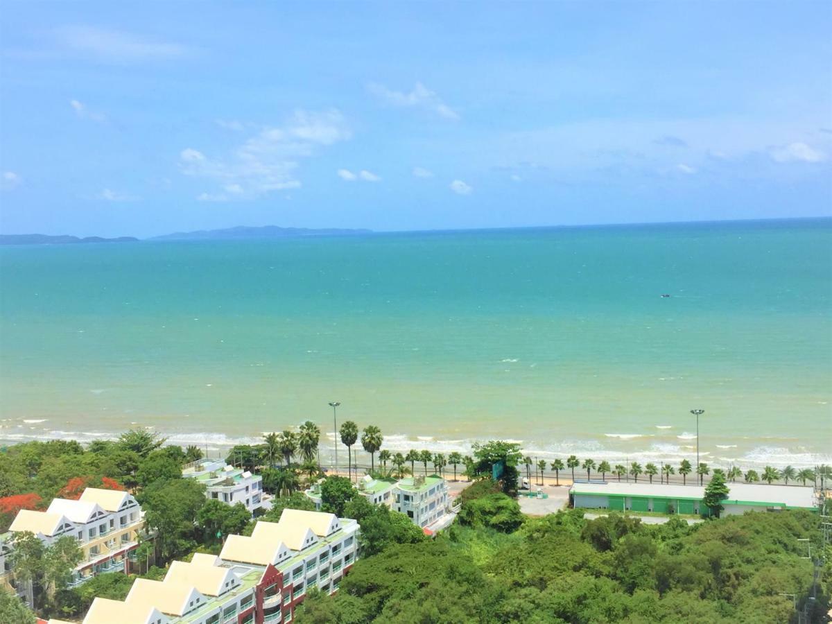 Cosy Lumpini Beachfront One Bedroom Jomtein ジョムティエンビーチ エクステリア 写真