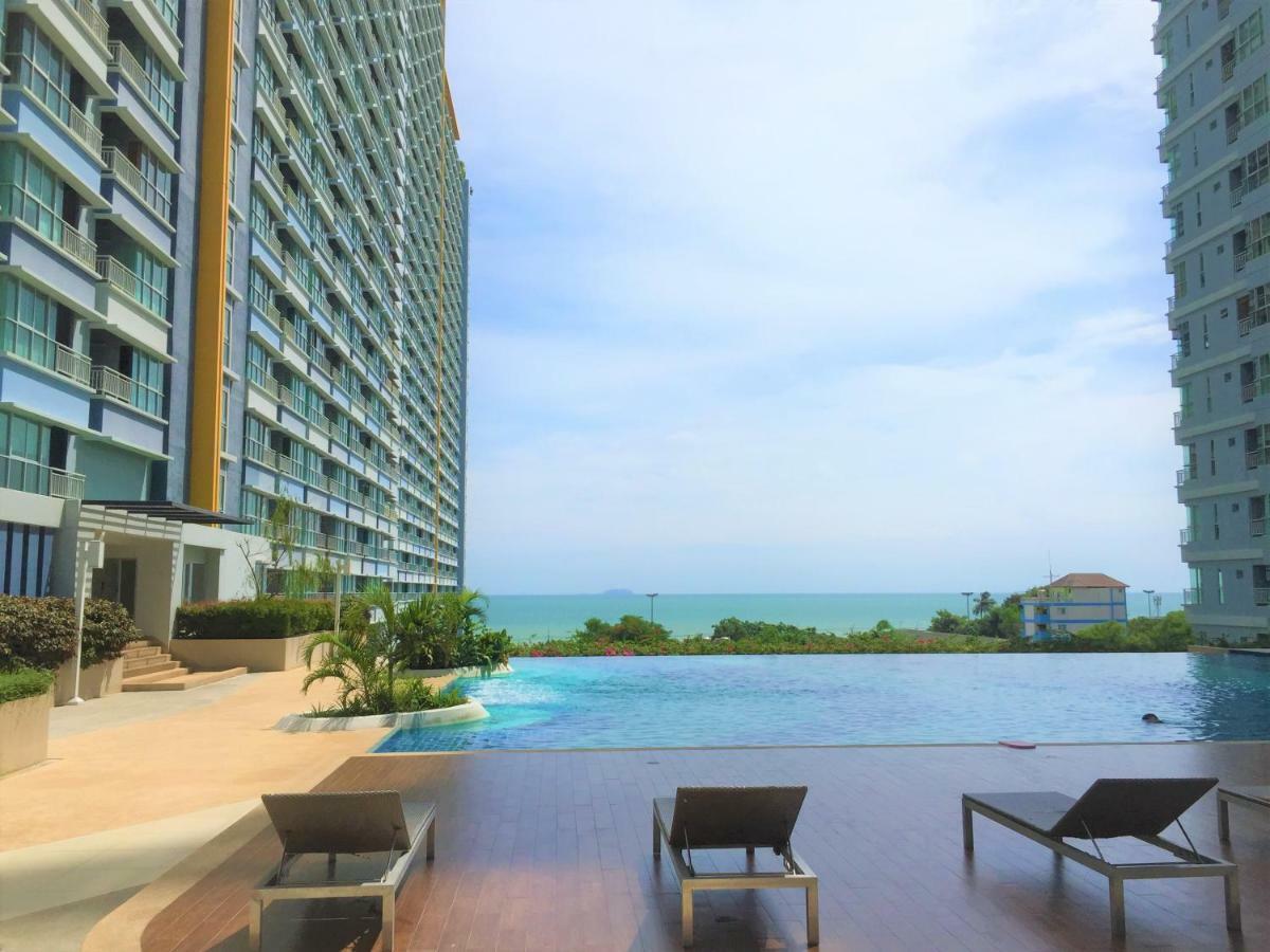 Cosy Lumpini Beachfront One Bedroom Jomtein ジョムティエンビーチ エクステリア 写真