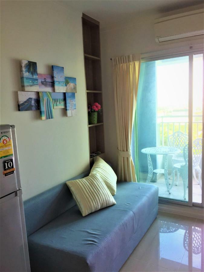 Cosy Lumpini Beachfront One Bedroom Jomtein ジョムティエンビーチ エクステリア 写真