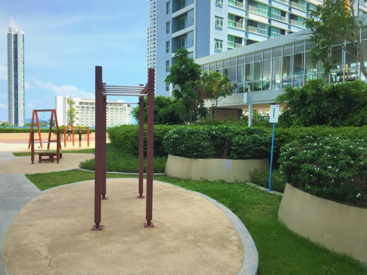 Cosy Lumpini Beachfront One Bedroom Jomtein ジョムティエンビーチ エクステリア 写真